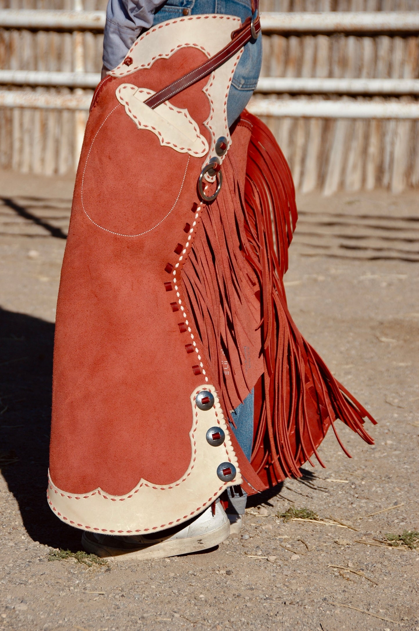 Buckstitch Arizona Bell